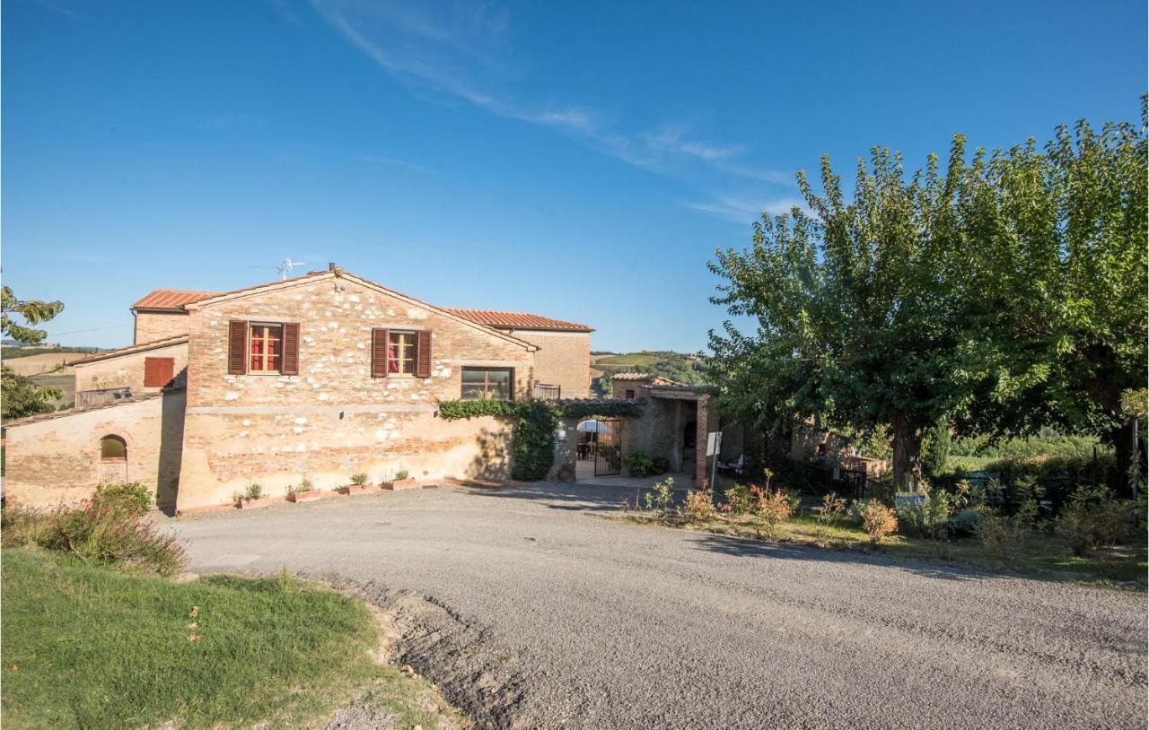 Gorgeous Home In Montalcino With Kitchen Exterior foto